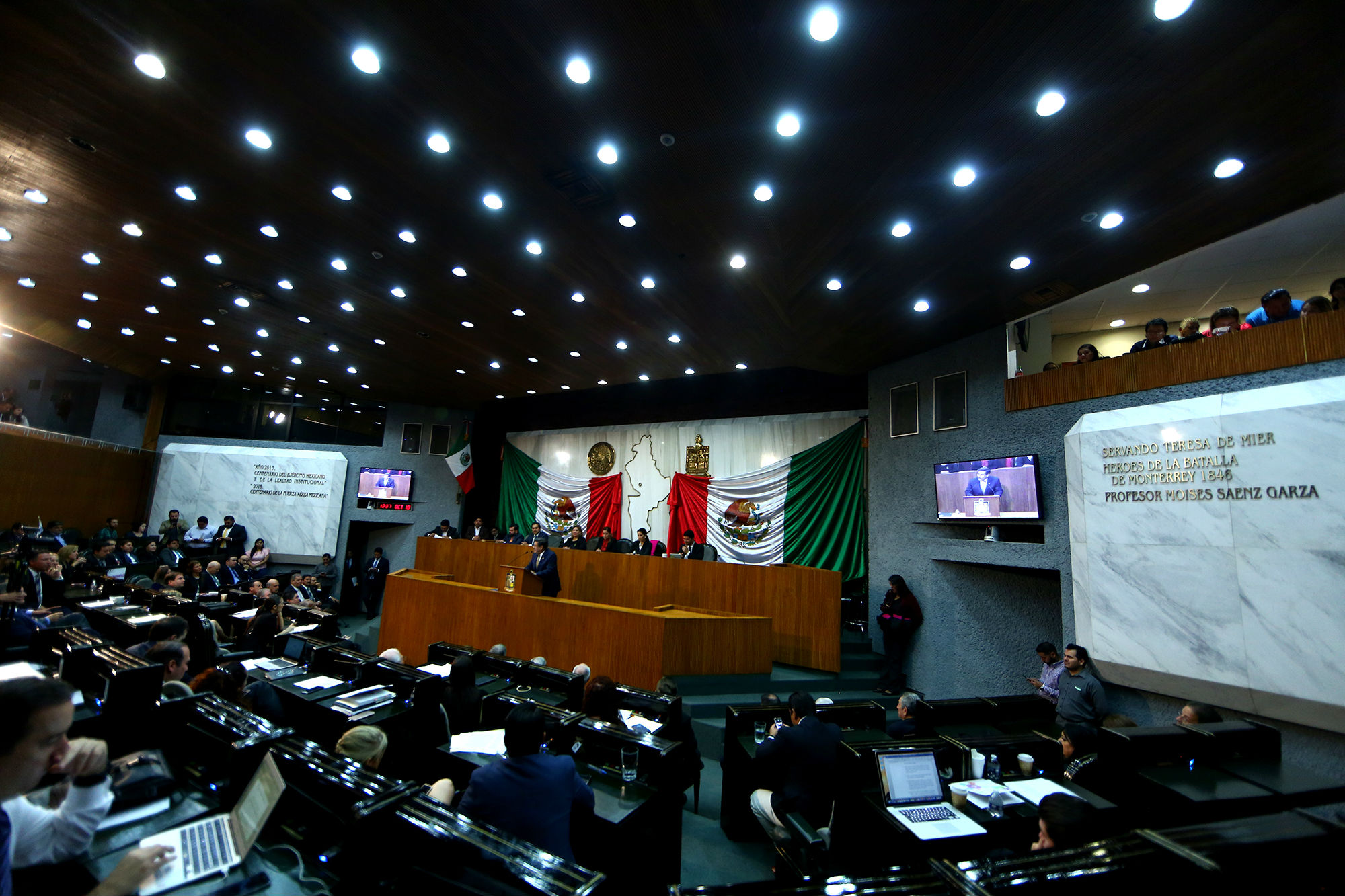 Los dictámenes relacionados con el presupuesto permanecen detenidos desde enero tras las observaciones hechas por el Ejecutivo estatal.