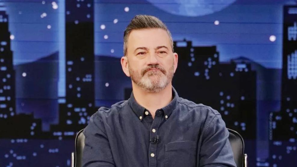 Trump celebró públicamente la salida de Colbert a través de Truth Social y aseguró que incluso Kimmel podría enfrentar el mismo destino próximamente.