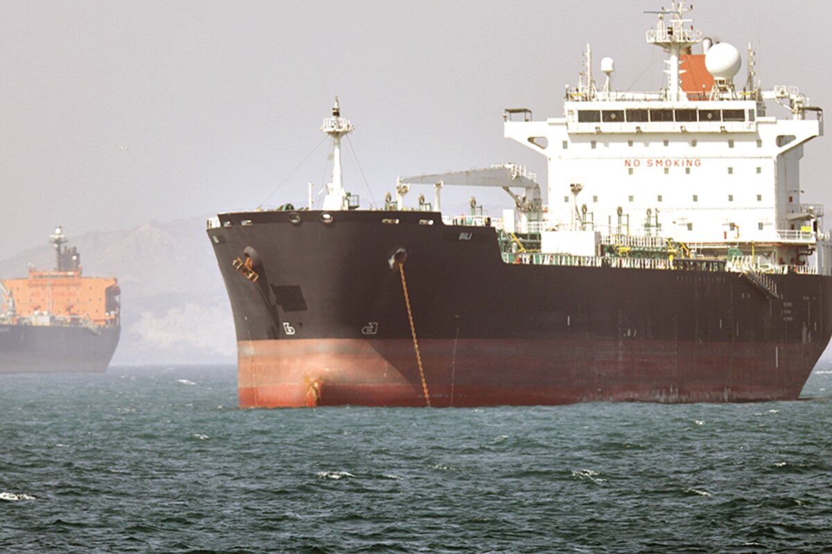 El Estrecho de Ormuz conecta el Golfo Pérsico con el Golfo de Omán y es considerado clave para el suministro energético global.