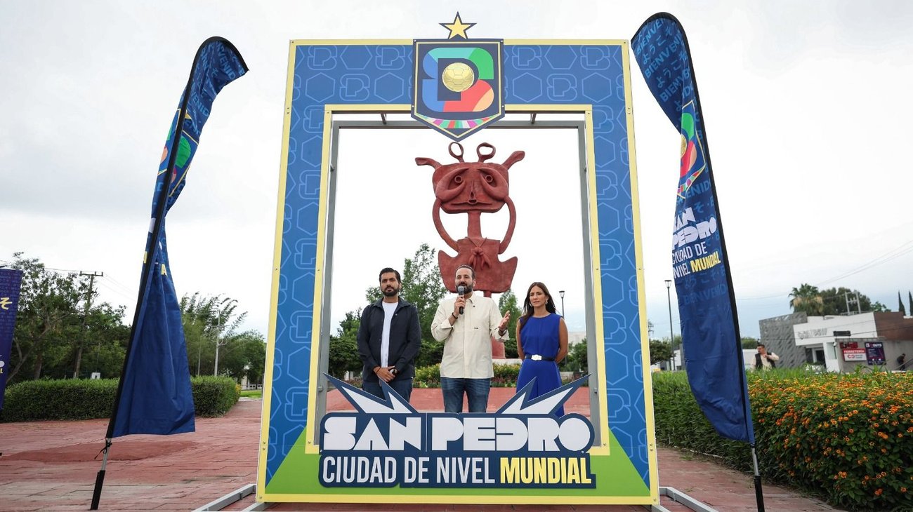 Las autoridades informaron que cada arco contará con un pedestal especial para colocar teléfonos celulares y facilitar la toma de fotografías con vistas panorámicas y escenarios urbanos característicos de San Pedro