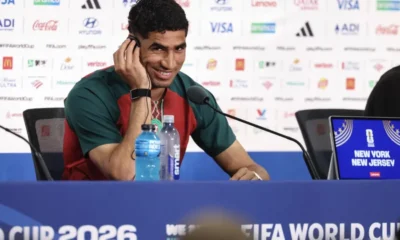 La decisión surge tras la polémica generada por casos como los de Achraf Hakimi, Vinicius Jr. y Frenkie de Jong, quienes no pudieron responder en español durante sus ruedas de prensa previas a los partidos.