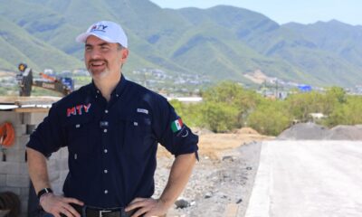 Con la construcción de este paso superior vehicular, que forma parte del Programa "Vialidades Regias" la administración municipal busca ofrecer una conexión entre el lado oriente y el lado poniente de la Carretera Nacional.