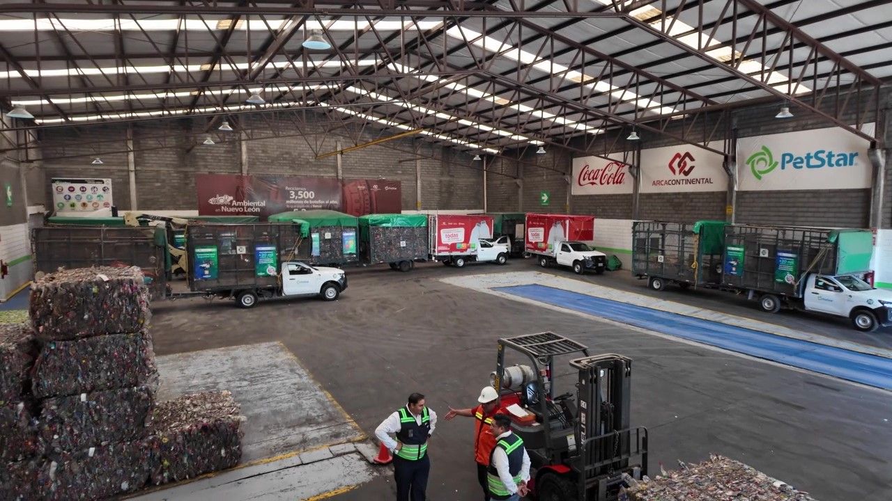 Entre las acciones impulsadas para incrementar la recuperación de PET se encuentran campañas como "Con Todo Por Favor", el botón de reciclaje disponible en Rappi y diversos puntos de acopio instalados en espacios de entretenimiento y convivencia.