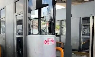 Aunque en un inicio se temió un enfrentamiento entre los normalistas y las fuerzas de seguridad, la confrontación no se concretó