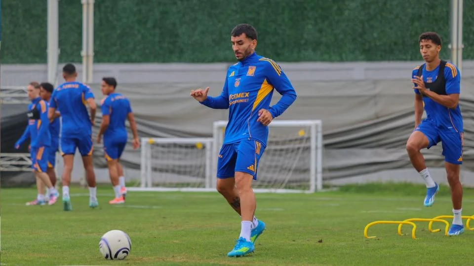 El arranque de esta preparación marca una nueva etapa para el conjunto felino tras la salida de André-Pierre Gignac, quien concluyó su ciclo con el club al finalizar el torneo anterior.