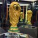 La ceremonia de presentación contó con la participación de figuras históricas del futbol como Hugo Sánchez y Roberto Carlos, campeón del mundo con Brasil en 2002, además de autoridades capitalinas encabezadas por Clara Brugada.