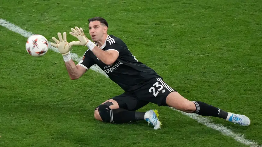 De acuerdo con los especialistas, el campeón del mundo podría estar de vuelta en actividad en aproximadamente tres semanas.