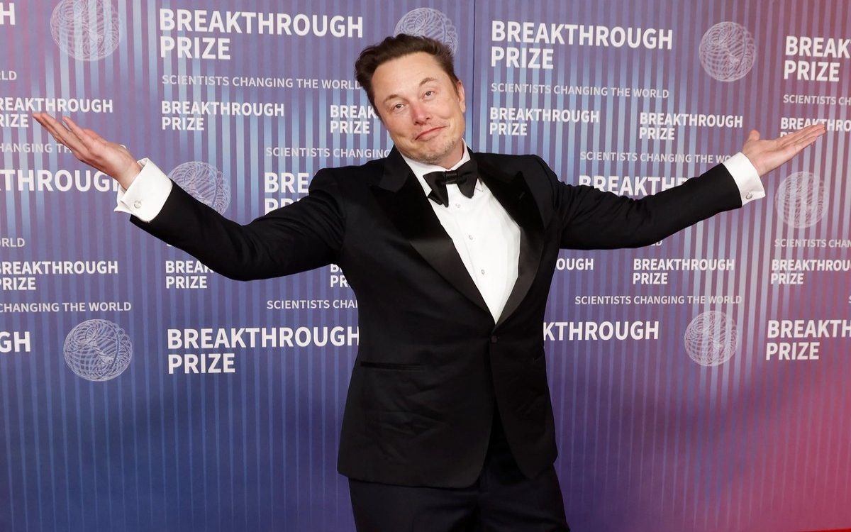 El ascenso de Musk ocurre pese a que SpaceX continúa registrando fuertes pérdidas mientras financia proyectos de gran escala relacionados con la exploración espacial, inteligencia artificial e infraestructura tecnológica.