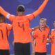 La escuadra dirigida por Ronald Koeman encaminó rápidamente el triunfo con un autogol de Ellyes Skhiri apenas al minuto 3.