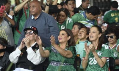 La mandataria federal había descartado desde semanas atrás asistir al Estadio Ciudad de México para el encuentro inaugural y también canceló su participación en el Fan Fest organizado en el Zócalo capitalino.