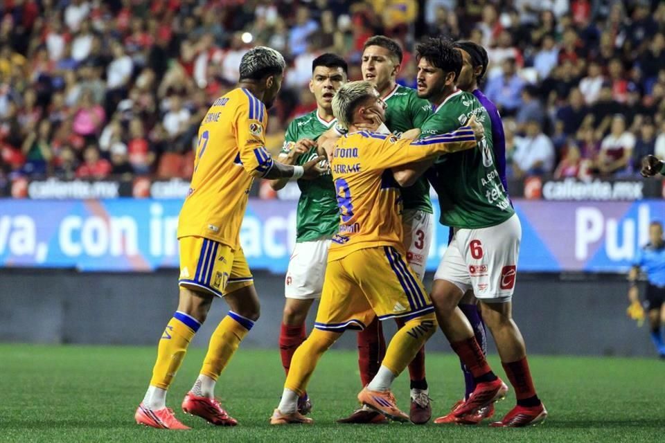 El partido se definió en la compensación: Mourad El Ghezouani convirtió un penal al 95’ y tres minutos después aprovechó una mala salida felina para marcar desde larga distancia el 3-1 definitivo.
