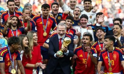 Los campeones fueron recibidos en el Palacio de la Zarzuela por el Rey Felipe VI, quien destacó la solidaridad, generosidad y gallardía mostradas durante el torneo.