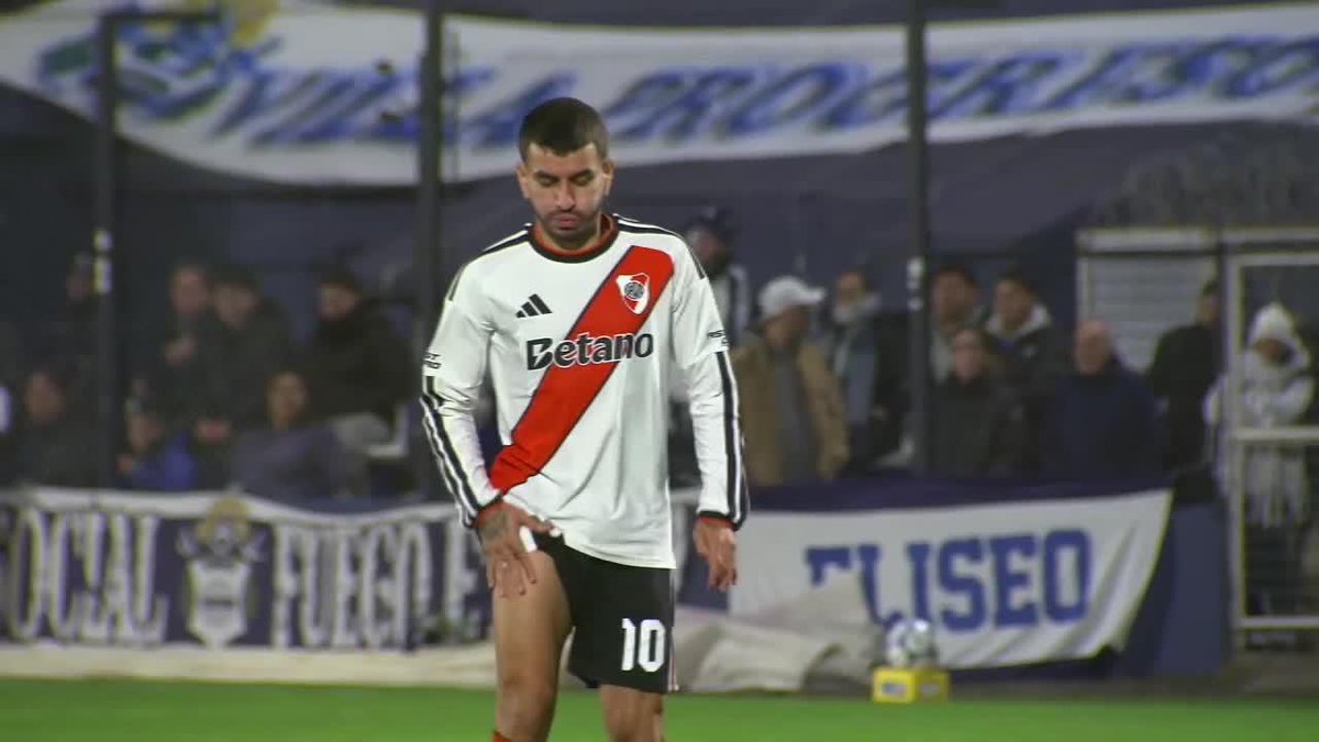 River todavía no publica un parte médico sobre Correa, por lo que deberá someterse a estudios para determinar el alcance del golpe y saber si estará disponible para el siguiente partido
