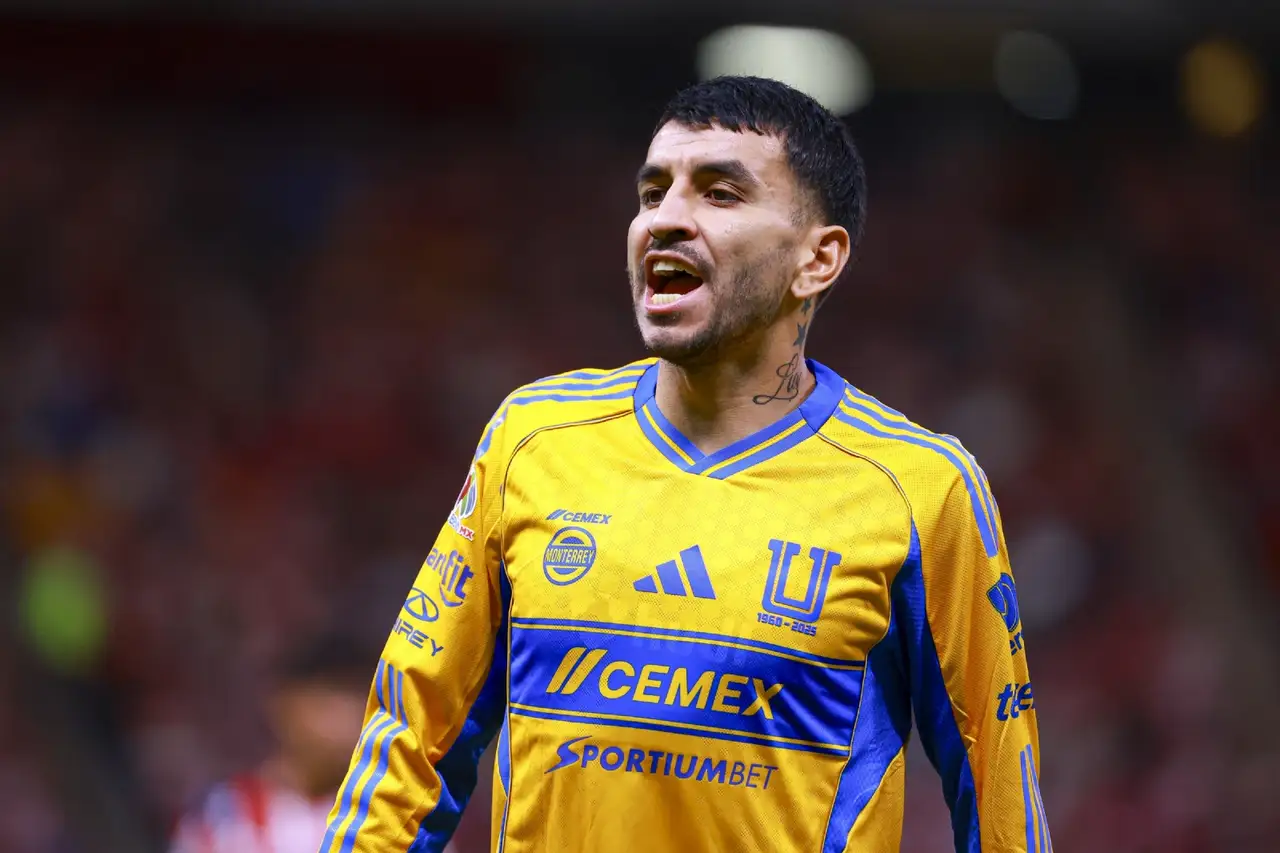 El delantero permaneció solamente un año con Tigres, equipo al que llegó después de jugar una década con el Atlético de Madrid