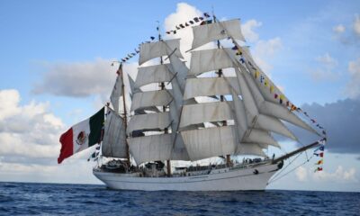 A bordo del Cuauhtémoc viajan 281 integrantes, entre ellos 144 guardiamarinas de la Heroica Escuela Naval Militar que se encuentran en la etapa final de su preparación profesional.