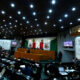 Fuentes legislativas señalaron que anteriormente el Gobierno estatal había entregado ministraciones incompletas; sin embargo, en esta ocasión la falta de recursos alcanzó a toda la plantilla laboral.