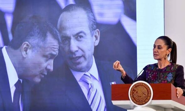 Sheinbaum sostuvo que el periodo neoliberal estuvo marcado por prácticas antidemocráticas y aseguró que en las elecciones de 2012 también existió compra de votos.