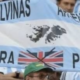 El funcionario solicitó una investigación exhaustiva para determinar si Argentina violó el reglamento de la FIFA, que prohíbe expresiones políticas dentro de los estadios.