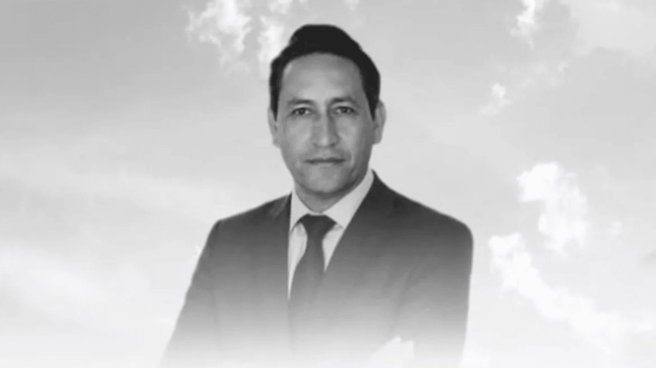 Elementos de seguridad acordonaron la zona para permitir que personal de la Fiscalía General del Estado realizara las diligencias correspondientes.
