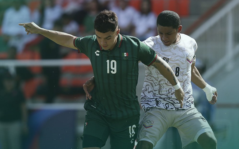 La presión mexicana rindió frutos al minuto 87, cuando Moxica remató de cabeza dentro del área y marcó el único gol del partido.