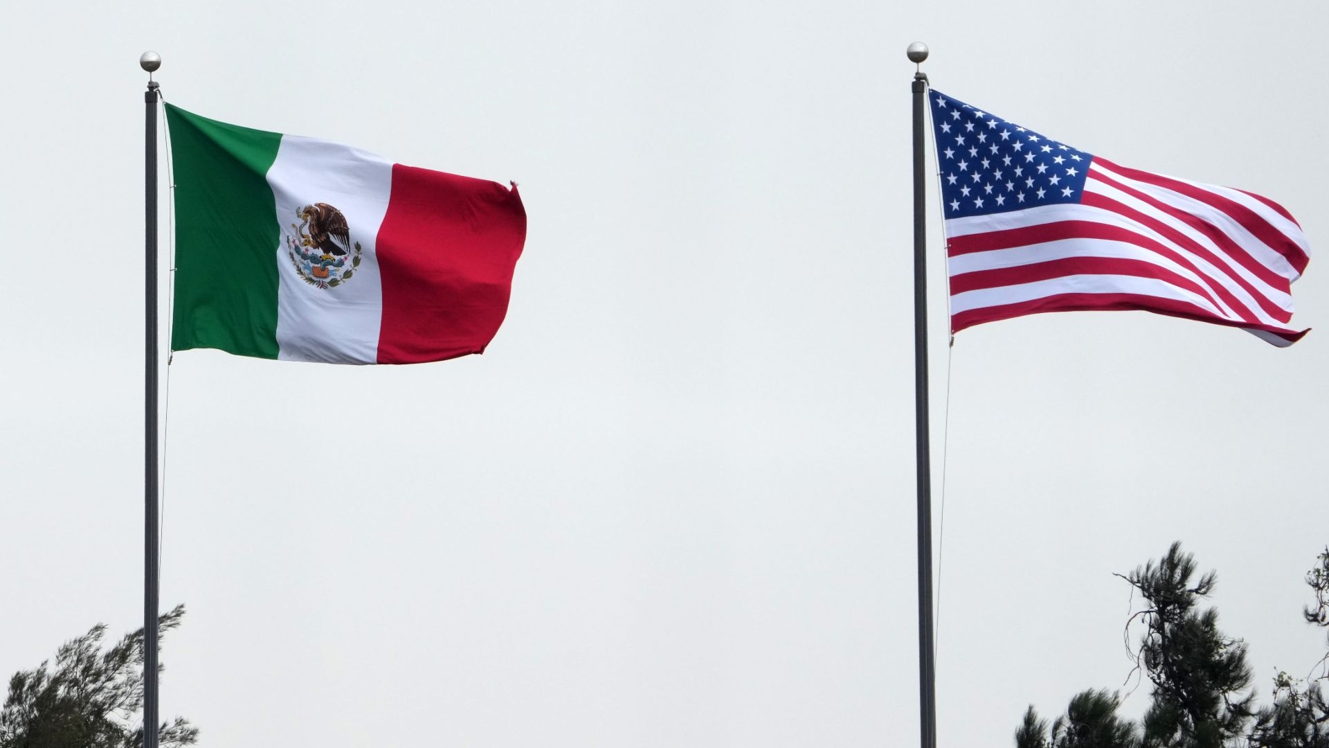 Entre las prioridades mexicanas se encuentra obtener alivio frente a los aranceles estadounidenses del 25 por ciento para los automóviles y del 50 por ciento para el acero y el aluminio.