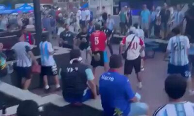 Según el reporte, la tensión aumentó cuando aficionados de distintos equipos y seguidores en general coincidieron en la reunión masiva