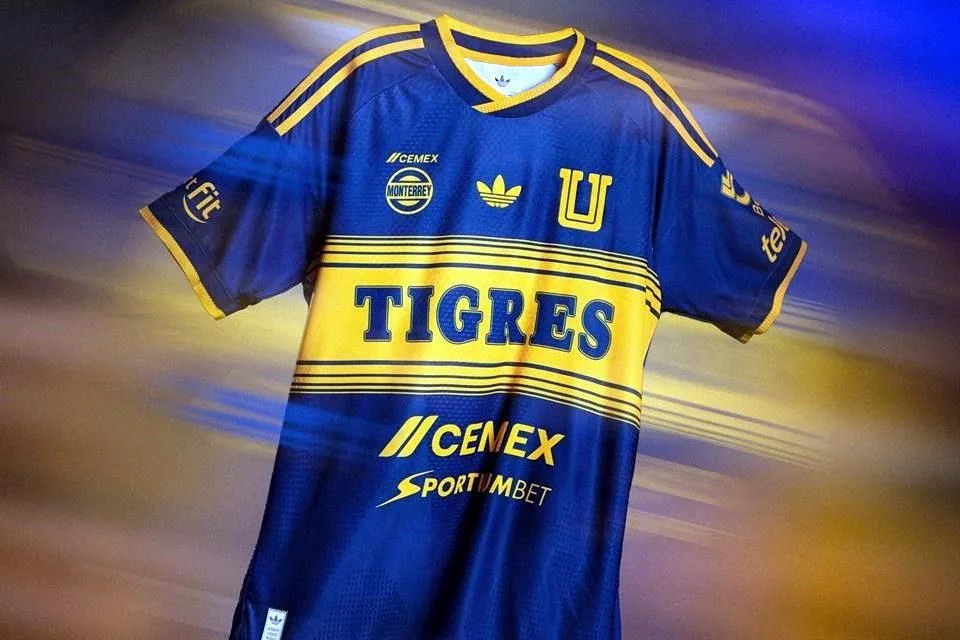 El escudo de la “U” conserva el estilo retro utilizado en las recientes equipaciones del conjunto felino
