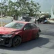 Entre las unidades afectadas se encontraba un Mercedes-Benz en el que viajaban la adolescente, identificada como Monserrat Elizondo de León, y René, de 16 años.