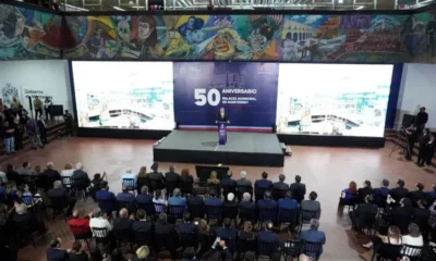 Durante el evento, que incluyó un concierto de huapango, el Alcalde Adrián de la Garza destacó el valor histórico del edificio y su importancia dentro de la transformación de la capital de Nuevo León