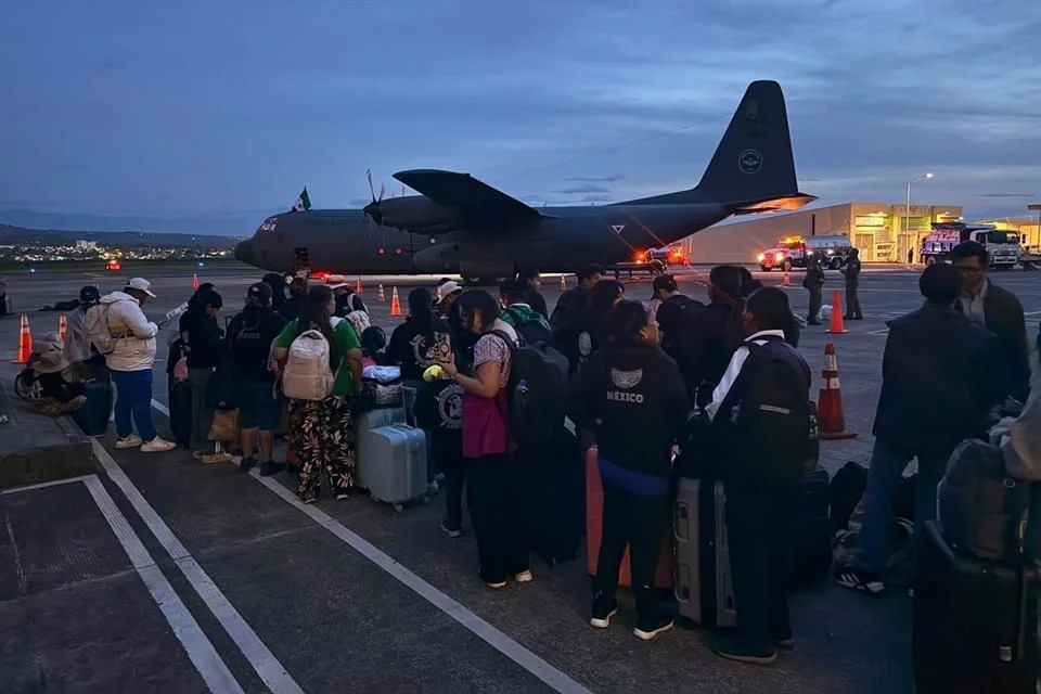 La aeronave empleada para el traslado formó parte de las operaciones mediante las cuales México envió ayuda humanitaria a Colombia tras el movimiento telúrico.