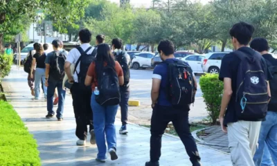 La reincorporación de miles de universitarios también elevará la demanda del transporte público y la carga vehicular, particularmente durante los horarios de entrada y salida.