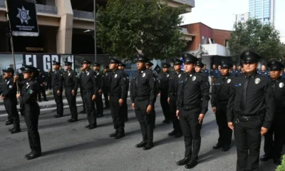 Las actividades comenzaron desde las 06:00 horas con una ceremonia de honores a la bandera en los patios de la corporación, encabezada por la escolta y la banda de guerra de la institución.
