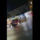 El joven, identificado como Diego y de alrededor de 20 años, sufrió lesiones de consideración en la cabeza y el rostro, por lo que fue trasladado al Hospital Metropolitano