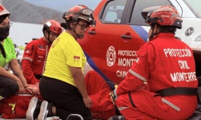 Uno de los puntos centrales de la capacitación fue el manejo de herramientas especializadas para la extracción de personas prensadas dentro de vehículos