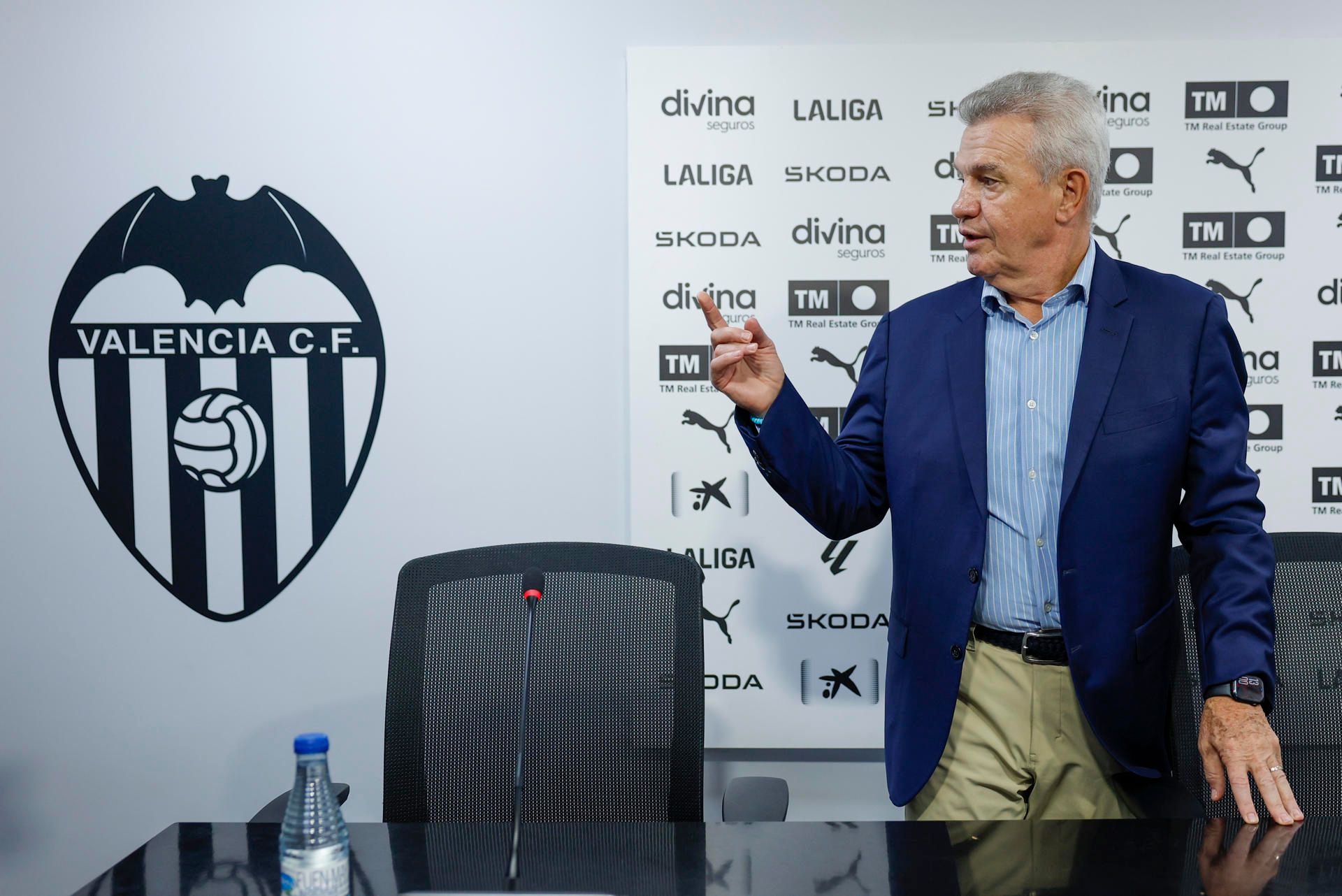 El entrenador mexicano aseguró que su plan inmediato es ganar, comenzando por el próximo encuentro ante el Racing de Santander
