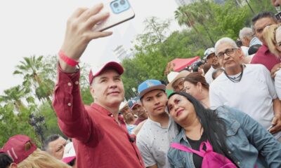 Fernández afirmó que Movimiento Ciudadano y el PRI y PAN enfrentan un desgaste que, a su consideración, abre una oportunidad para que Morena busque conquistar la gubernatura en 2027