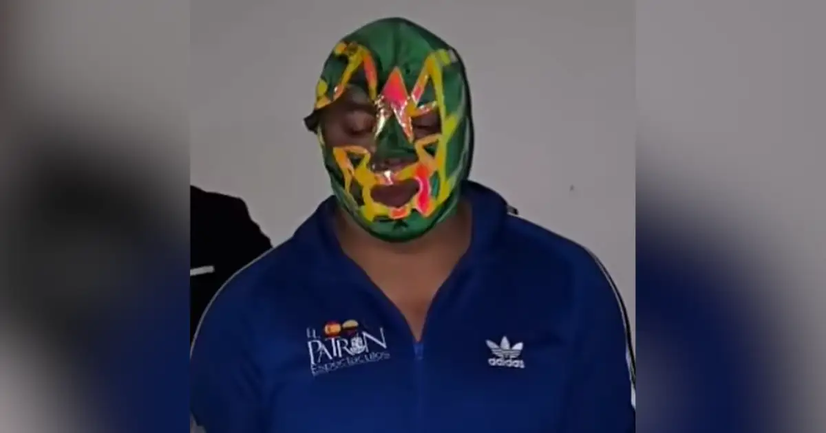 “El Búho” era una figura reconocida en la lucha libre de Hidalgo y sus restos fueron sepultados en una ceremonia a la que acudieron familiares, amigos y compañeros del gremio.