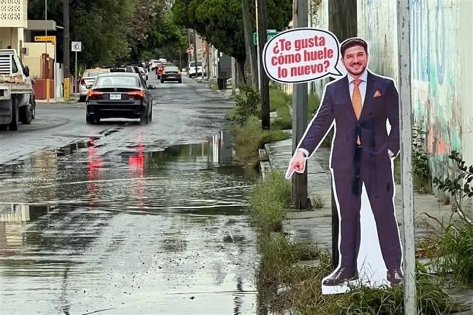 Las expresiones hacen referencia al discurso con el que García Sepúlveda promociona su gobierno y cuestionan las condiciones de las obras de drenaje