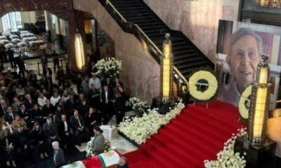 Durante el homenaje se escuchó música tradicional michoacana, en referencia a las raíces del exgobernador de Michoacán