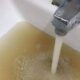 El anuncio ocurre en medio de las quejas de habitantes que han reportado agua turbia, malos olores y cortes en el servicio