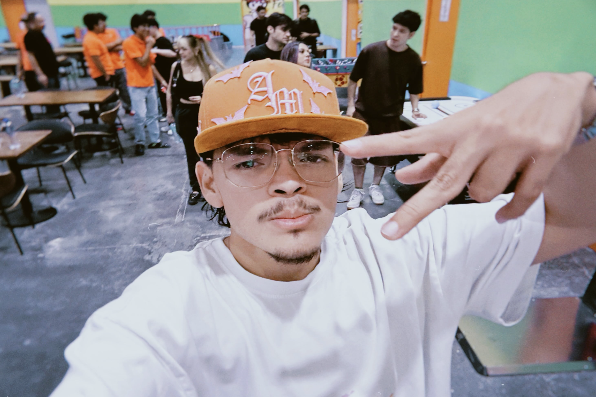 La muerte de “El Komanche” provocó reacciones entre creadores de contenido y streamers, entre ellos Ibai Llanos, AuronPlay, Spreen y Biyín, quienes compartieron mensajes de condolencias y recordaron la importancia de prestar atención a la salud mental.