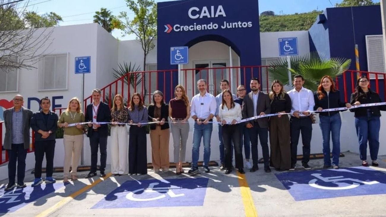 La ampliación también incluye un Nutricentro para orientar a las familias sobre alimentación y preparación de recetas, así como un aula digital equipada con computadoras gracias a la colaboración de Save the Children