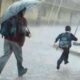 La dependencia señaló que la acumulación de agua, los encharcamientos y los escurrimientos en distintas vialidades pueden complicar los traslados de estudiantes, familiares y personal docente, por lo que pidió priorizar la seguridad.