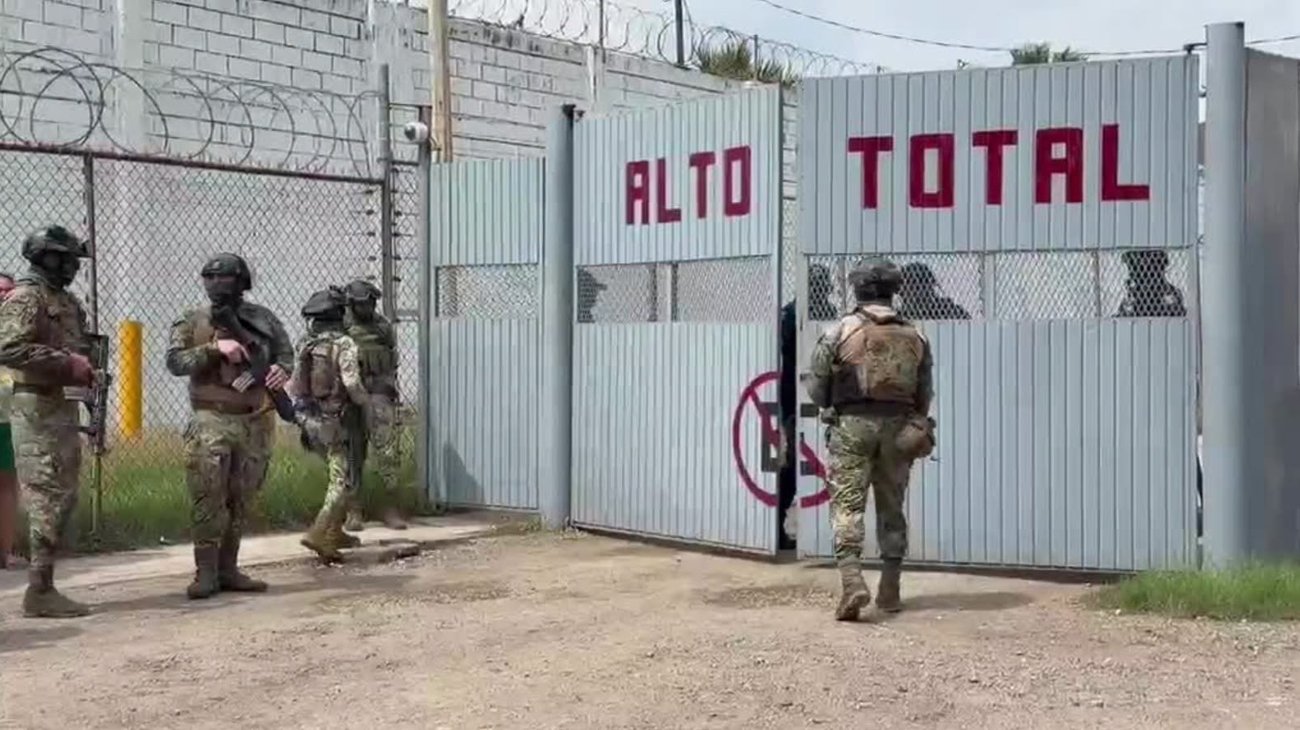 El jueves, una confrontación que derivó en un enfrentamiento armado dejó 10 víctimas mortales y 16 internos heridos