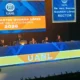 El gobernador también destacó la colaboración entre su administración y la rectoría para ampliar las oportunidades de formación profesional, mediante programas de educación dual, enseñanza del inglés y prácticas remuneradas.